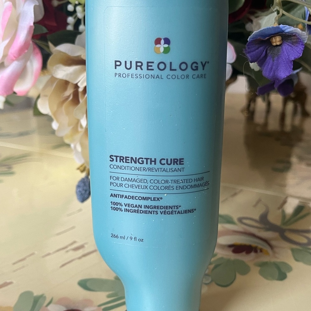 NEW! Pureology Strength Cure Conditioner 9fl. oz.